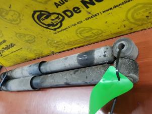 Used Shock absorber kit Nissan Micra (K12) 1.2 16V Price on request offered by de Nollen autorecycling