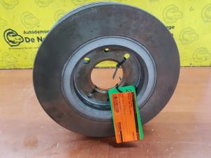 Used Front brake disc Peugeot 208 I (CA/CC/CK/CL) 1.2 12V e-THP PureTech 110 Price on request offered by de Nollen autorecycling