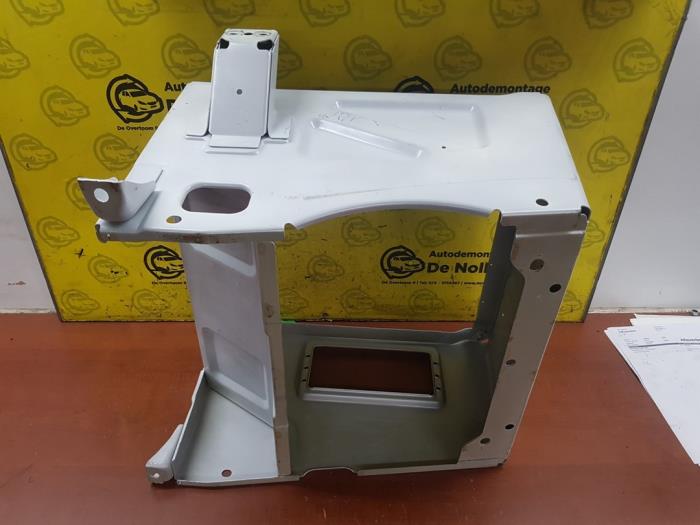 Seat frame from a Mercedes-Benz Sprinter 3t (906.61) 210 CDI 16V 2011