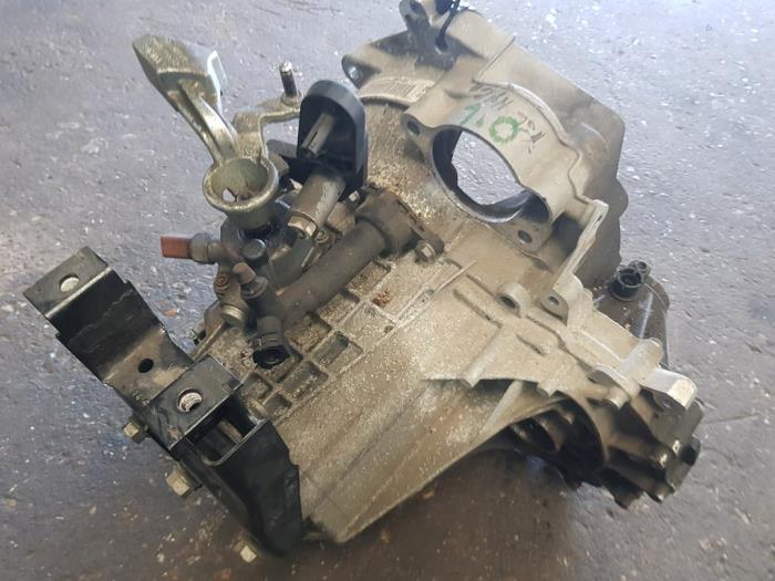 Gearbox Volkswagen Polo VI 1.0 12V BlueMotion Technology - CHYB QAE