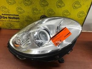 Used Headlight, right Mercedes R (W251) 3.0 280 CDI 24V 4-Matic Price on request offered by de Nollen autorecycling