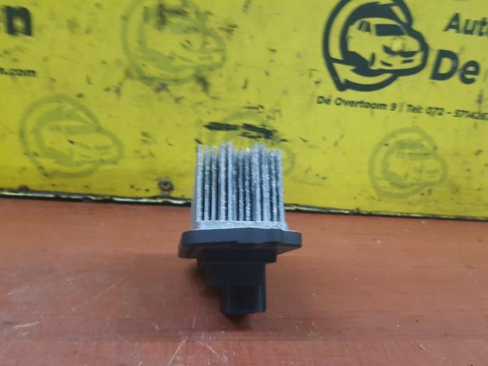 Heater resistor from a Mazda 6 Sportbreak (GY19/89) 2.0i 16V 2005