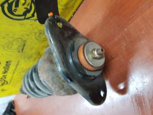 Used Rear shock absorber, right Austin Mini Open (R52) 1.6 16V Cooper Price € 30,00 Margin scheme offered by de Nollen autorecycling