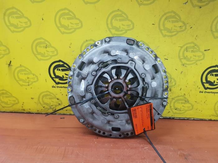Usagé Kit embrayage (complet) Volkswagen Transporter T5 2.0 TDI DRF Prix € 60,50 Prix TTC proposé par autodemontage denollen