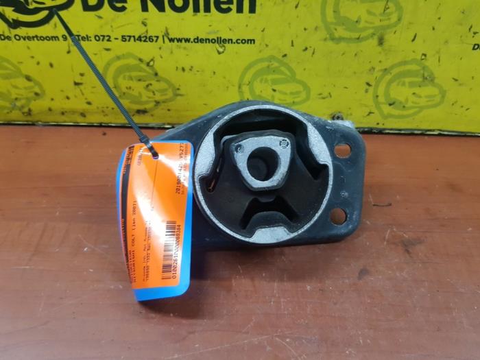 Used Engine mount Mitsubishi Colt (Z2/Z3) 1.3 16V Price € 30,00 Margin scheme offered by autodemontage denollen