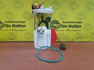 Used Petrol pump Fiat Stilo (192A/B) 1.6 16V Price € 35,00 Margin scheme offered by de Nollen autorecycling