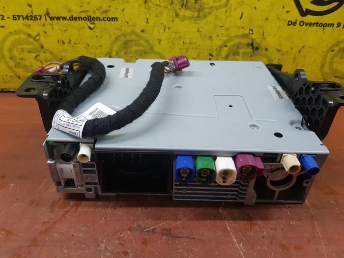 Używane Modul radiowy Mini Mini (F55) 1.5 12V Cooper D Cena € 544,50 Z VAT oferowane przez autodemontage denollen