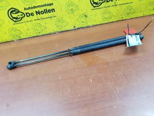 Used Set of tailgate gas struts Ford Focus C-Max 2.0 16V Price € 23,50 Margin scheme offered by de Nollen autorecycling