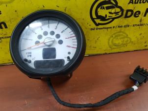 Used Tachometer Mini Mini (R56) 1.6 16V One Price € 60,50 Inclusive VAT offered by de Nollen autorecycling