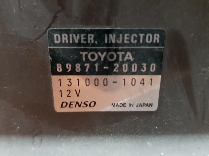 Injection computer from a Toyota Avensis Verso (M20)  2002