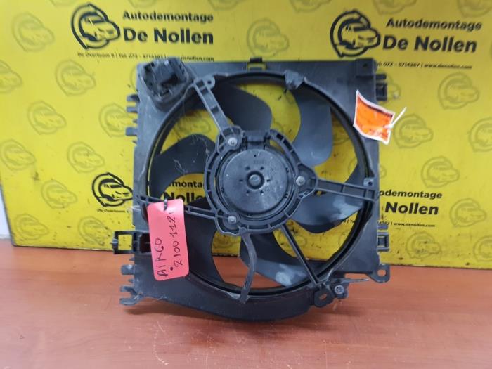 Używane Wentylator Nissan Note (E11) 1.5 dCi 86 Cena € 100,00 Procedura marży oferowane przez autodemontage denollen