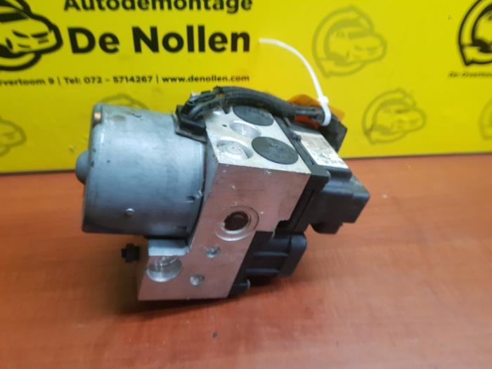 Begagnade ABS-pump Citroen Xsara Picasso (CH) 1.8 16V Pris € 48,00 Marginaltabell erbjuds av autodemontage denollen