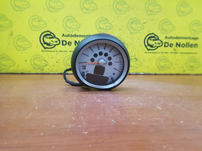 Używane Obrotomierz Mini Mini (R56) 1.4 16V One Cena € 50,00 Procedura marży oferowane przez autodemontage denollen