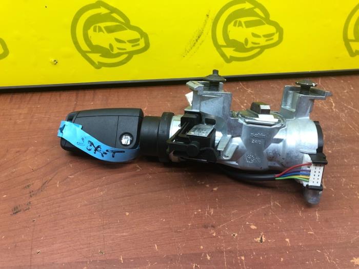 プレーヤー leon Stacyjka+Kluczyk Seat Leon 2.0 TSI Cupra 280 16V - 107905855CF