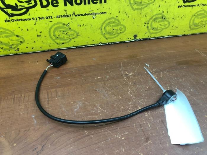 Begagnade Knackningssensor Ford Fiesta 6 (JA8) 1.6 ST 16V Pris € 25,00 Marginaltabell erbjuds av autodemontage denollen