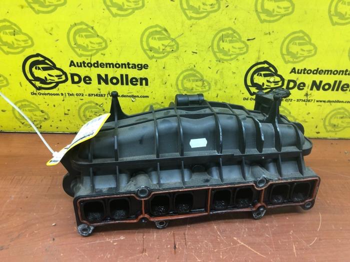 Begagnade Insugsrör Ford Fiesta 6 (JA8) 1.6 ST 16V Pris € 99,95 Marginaltabell erbjuds av autodemontage denollen
