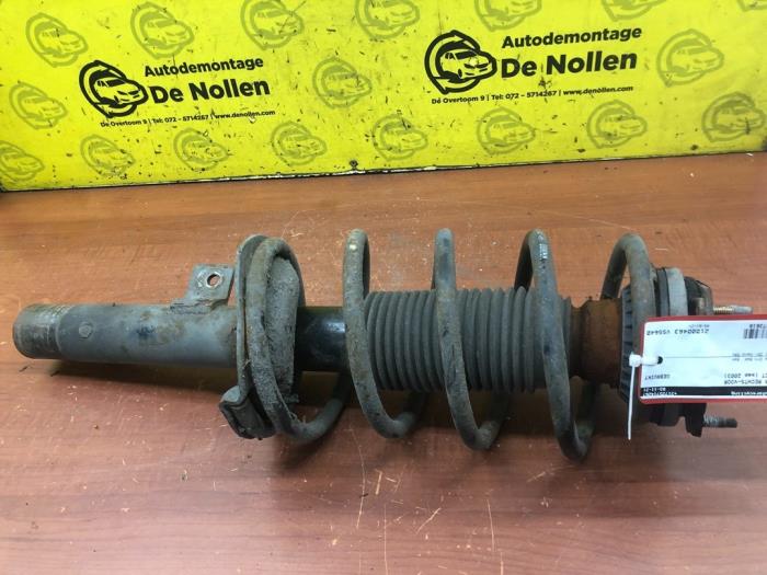 Front shock absorber, right from a Ford Transit Connect 1.8 Tddi 2003