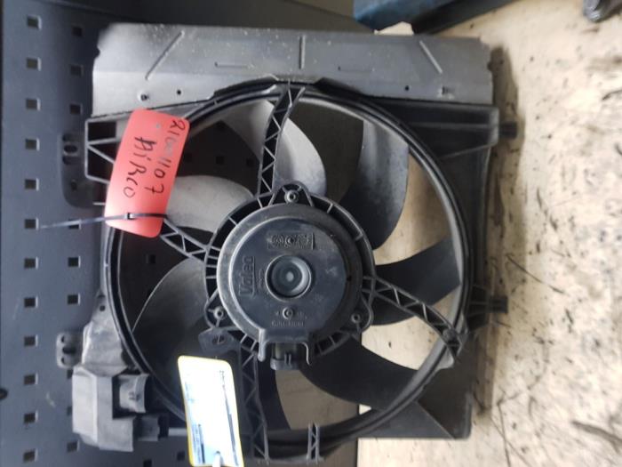 Peugeot 207 Cooling fans stock