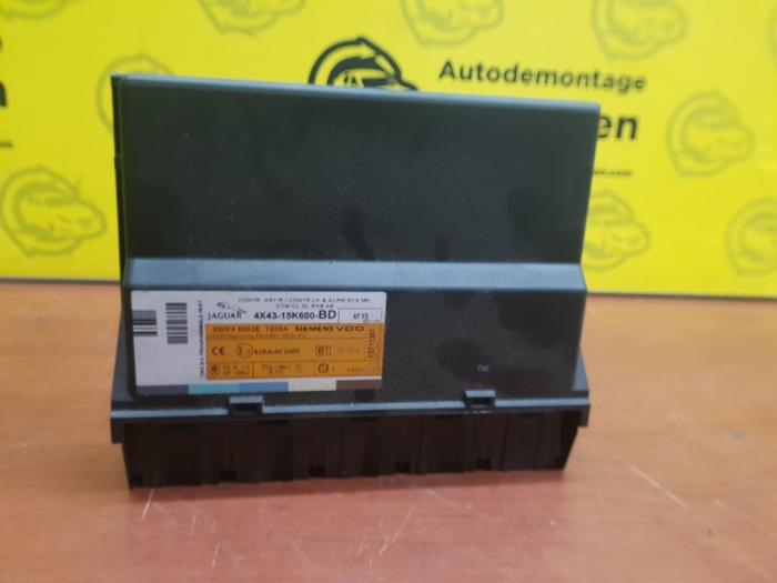 Usagé Ordinateur divers Jaguar X-type 2.0 D 16V Prix € 125,00 Règlement à la marge proposé par autodemontage denollen
