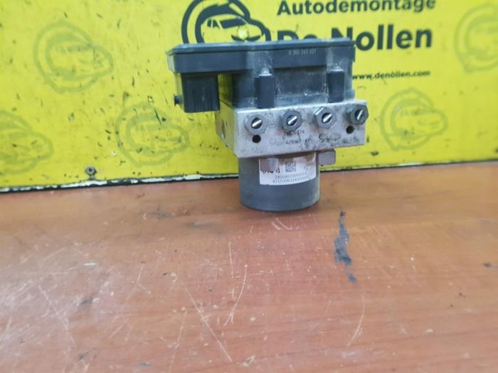 Begagnade ABS-pump Opel Astra K 1.4 Turbo 16V Pris € 142,00 Marginaltabell erbjuds av autodemontage denollen