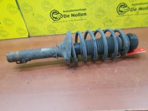 Used Front shock absorber, right Volkswagen New Beetle (9C1/9G1) 2.0 Price € 50,00 Margin scheme offered by de Nollen autorecycling