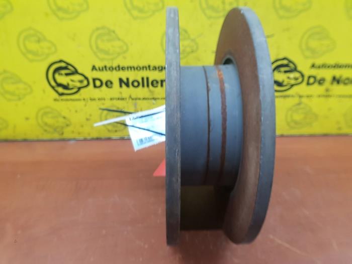 Rear brake disc from a Jeep Compass (MP) 1.4 Multi Air2 16V 2019