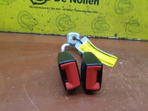 Used Rear seatbelt buckle, centre Seat Ibiza IV (6J5) 1.0 EcoTSI 12V Price on request offered by de Nollen autorecycling