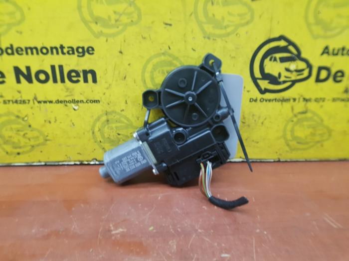 Usados Motor de ventanilla de puerta Seat Ibiza IV (6J5) 1.0 EcoTSI 12V Precio de solicitud ofrecido por autodemontage denollen