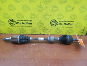 Used Front drive shaft, left Renault Clio III (BR/CR) 1.5 dCi FAP Price € 50,00 Margin scheme offered by de Nollen autorecycling