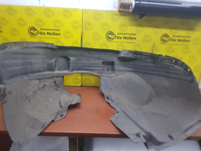 Wheel arch liner from a Jeep Compass (MP) 1.4 Multi Air2 16V 2019