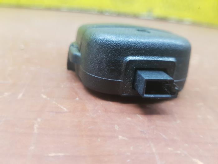 Gebrauchte Regensensor Opel Mokka/Mokka X 1.4 Turbo 16V 4x2 Preis € 30,00 Margenregelung angeboten von autodemontage denollen