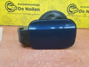 Used Tank cap cover BMW 3 serie Compact (E46/5) 318td 16V Price € 35,00 Margin scheme offered by de Nollen autorecycling