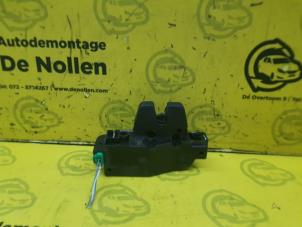 Used Tailgate lock mechanism Citroen C3 (FC/FL/FT) 1.1 Price € 30,00 Margin scheme offered by de Nollen autorecycling