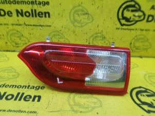 Używane Tylne swiatlo pozycyjne lewe Opel Insignia Sports Tourer 2.0 Turbo 16V Bio-Ethanol E85 Cena na żądanie oferowane przez de Nollen autorecycling