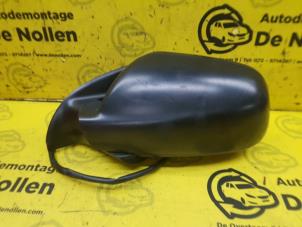 Used Wing mirror, left Peugeot 307 (3A/C/D) 2.0 HDi 90 Price € 30,00 Margin scheme offered by de Nollen autorecycling