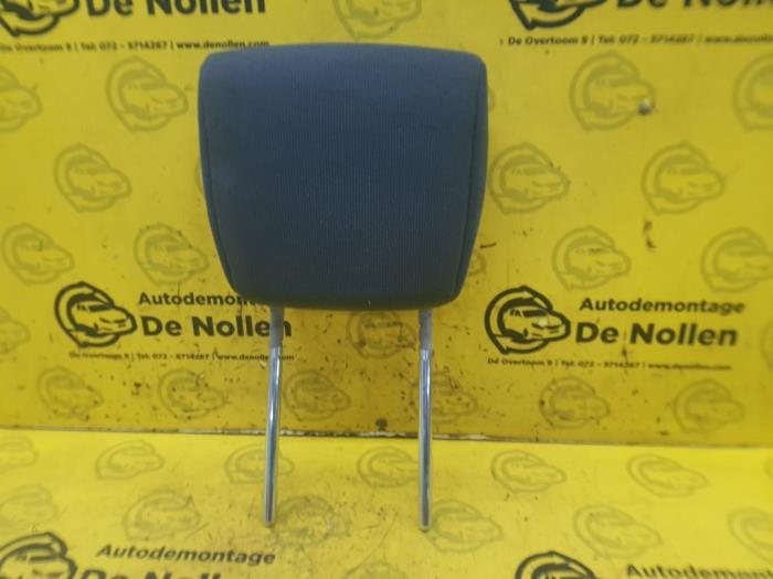 Używane Zaglówek Ford Ka II 1.2 Cena € 20,00 Procedura marży oferowane przez autodemontage denollen