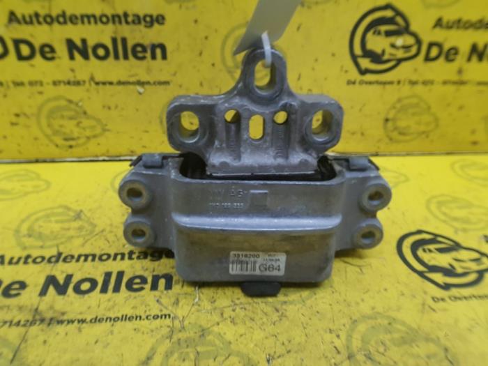 Usagé Support moteur Volkswagen Scirocco (137/13AD) 2.0 TSI 16V Prix € 29,99 Règlement à la marge proposé par autodemontage denollen