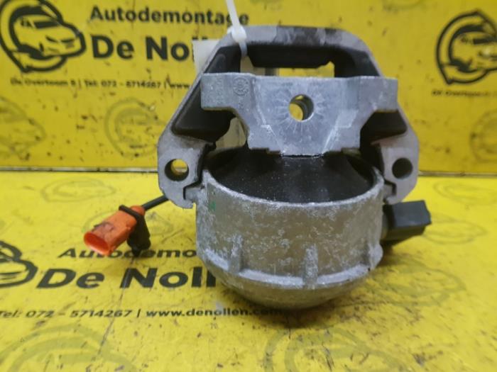 Used Engine mount Audi A6 Allroad Quattro (C7) 3.0 TDI V6 24V biturbo Price € 50,00 Margin scheme offered by autodemontage denollen