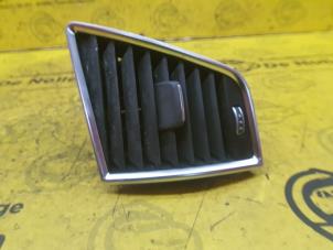 Used Dashboard vent Audi SQ5 (8RB) 3.0 TDI V6 24V Price € 50,00 Margin scheme offered by de Nollen autorecycling