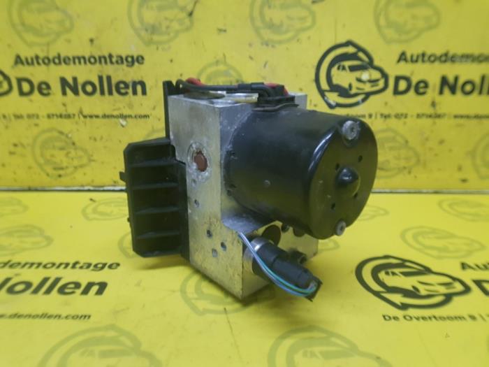 Begagnade ABS-pump Mercedes A (W168) 1.4 A-140 Pris € 71,00 Marginaltabell erbjuds av autodemontage denollen
