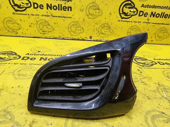 Grille Aérateur Tableau De Bord Pour Citroën DS3 - Référence A1092112, Occasion
