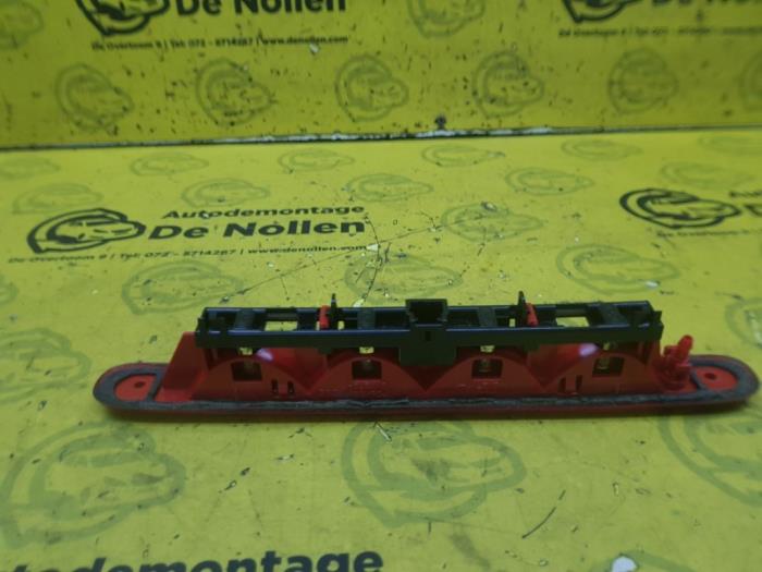 Third brake light Toyota Aygo 1.0 12V VVTi REMLICHT ZIEFOTO