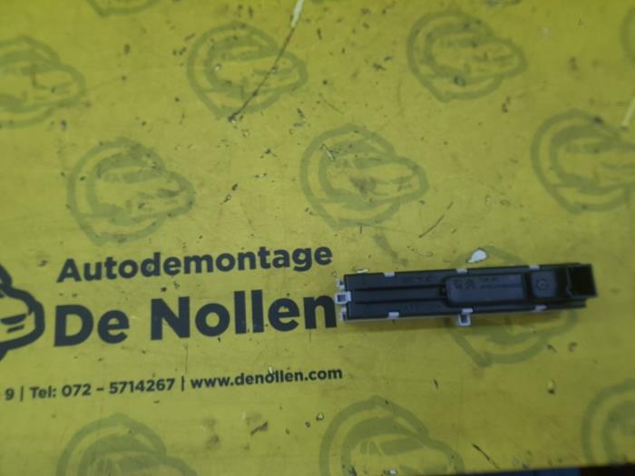 Usagé Divers Peugeot 207 CC (WB) 1.6 16V THP Prix sur demande proposé par autodemontage denollen