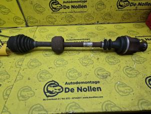 Used Front drive shaft, right Renault Clio II (BB/CB) 1.4 16V Price € 50,00 Margin scheme offered by de Nollen autorecycling