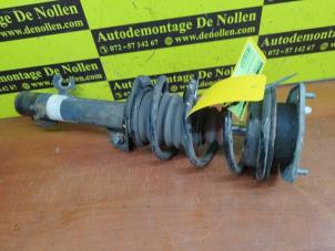 Used Front shock absorber rod, right Mini Clubman (R55) 1.6 16V Cooper Price on request offered by de Nollen autorecycling