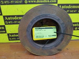 Used Front brake disc Nissan Micra (K11) 1.3 LX,SLX 16V Price € 19,99 Margin scheme offered by de Nollen autorecycling