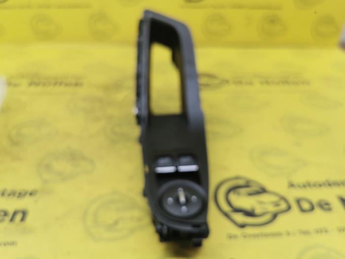 Usados Interruptor de ventanilla eléctrica Ford Fiesta 6 (JA8) 1.0 Ti-VCT 12V 65 Van Precio € 40,00 Norma de margen ofrecido por autodemontage denollen