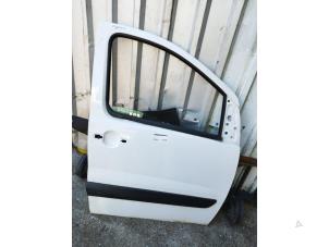 Used Door 2-door, right Peugeot Expert (G9) 2.0 HDi 120 Price € 200,00 Margin scheme offered by de Nollen autorecycling