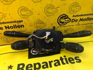 Used Steering column stalk Peugeot Expert (G9) 2.0 HDi 120 Price € 90,75 Inclusive VAT offered by de Nollen autorecycling