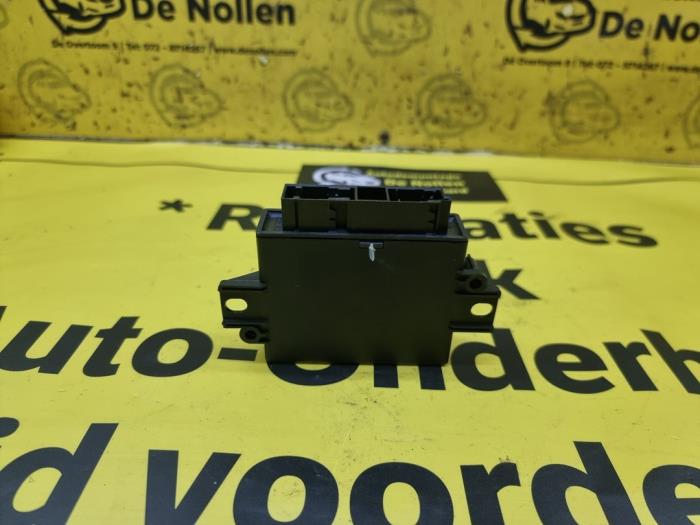Begagnade PDC-modul Citroen C6 (TD) 2.7 HDiF V6 24V Pris € 35,00 Marginaltabell erbjuds av autodemontage denollen
